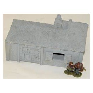 Woodcutters Cottage Miniature Terrain Toys & Games