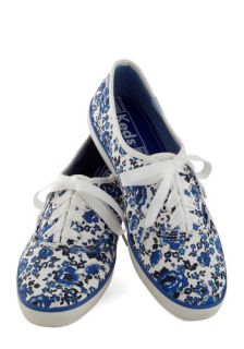 Jump for Joy Sneaker in Floral  Mod Retro Vintage Flats