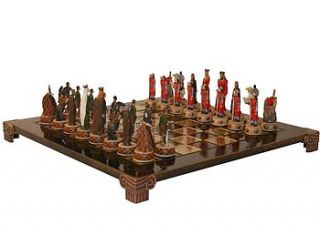 battle of hastings chess set by uber games