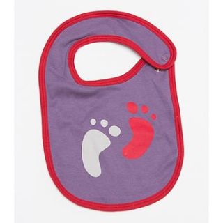 purple footprint organic bib by mittymoos