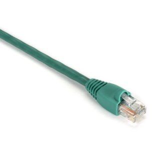 GigaBase 350 CAT5e Patch Cable, Snagless Boots, Green, 30 ft. (9.1 m) Computers & Accessories