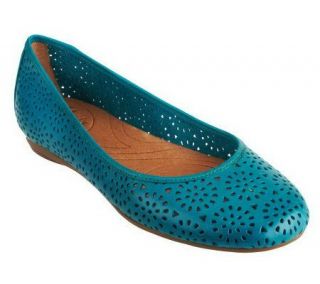 Clarks Indigo Plush Bea Leather Ballet Flats with Cut out Detail —