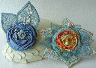 peach/blue twin brooches by ewa morawski textiles