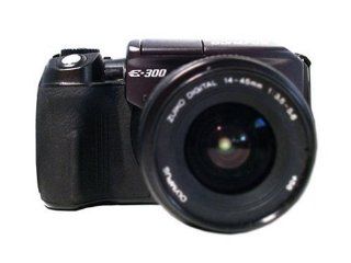 Olympus E 300 SLR Digitalkamera inkl. Zuiko Digital Kamera & Foto