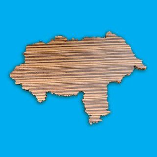 north yorkshire county shaped chopping board by county choppers