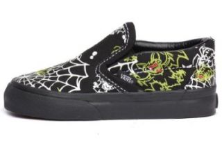 Vans Toddler Classic Slip On, Spiders/Bats 6 Toddler Fashion Sneakers Shoes