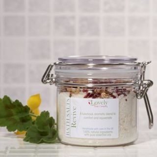 reviving aromatherapy bath salts by aroma candles