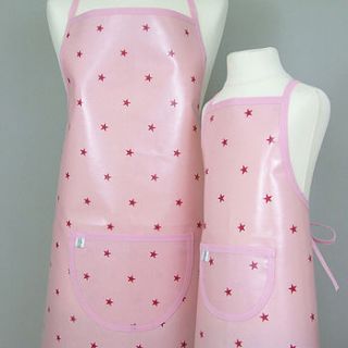pink stars oilcloth apron by pinnikity