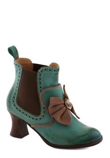 Whence Upon a Time Heel  Mod Retro Vintage Boots