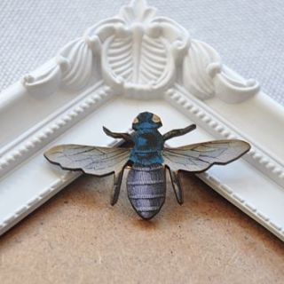 blue bee wooden brooch by artysmarty