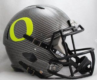 NCAA Oregon Ducks Speed HYDROFX Pro Line Football Helmet  Sports Fan Football Helmets  Sports & Outdoors
