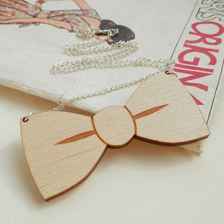 wooden bow tie necklace by kate rowland illustration