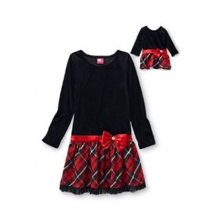 Girl's Velvet & Plaid Dress with Matching Doll Outfit (Large (10/12)) Clothing