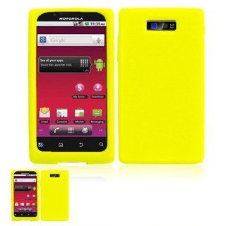 Motorola Triumph WX435 Yellow Silicone Case Cell Phones & Accessories