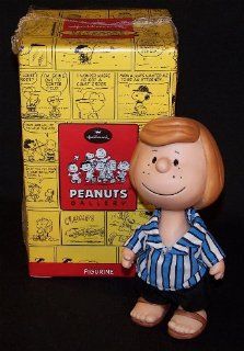 Hallmark Peanuts Gallery Pepperment Patty Porcelain Jointed Figurine QPC4036   Collectible Figurines