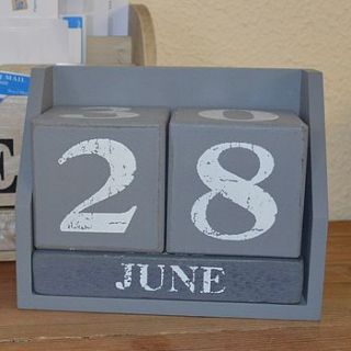 grey perpetual desktop office calendar by pippins gift company