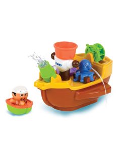 Pirate Petes Bath Ship by TOMY