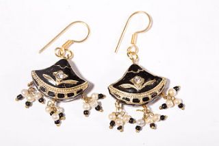 lac resin fan earrings by alkina