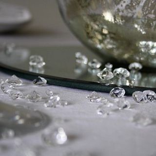 table scatter crystals by the wedding of my dreams
