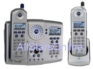 Motorola MD681 5.8GHz Digital Expandable Cordless Speakerphone/Answering System + Extra Handset MD61  Cordless Telephones  Electronics