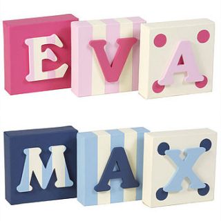free standing letter canvases by pitter patter products