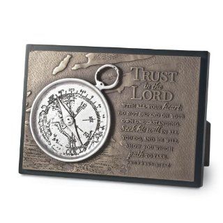 LCP Trust In The Lord Plaque With Resin Bronze Finish And Compass Design   Decorative Plaques