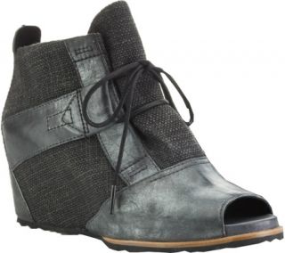 Sorel Lake Wedge