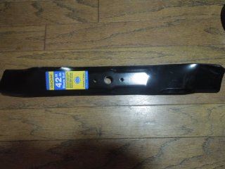 Cub Cadet 42" Blade Set(fits Cub Cadet Lawn Tractors with 42" Decks 2005 and Prior. Replaces O.E. 742 3033   Home And Garden Products