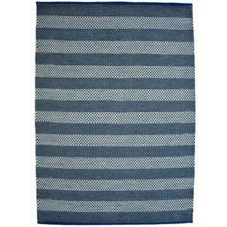 Hand woven Blue Contemporary Tie Die Rug (6 X 9)