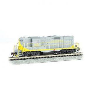 Bachmann Industries EMD GP7 Diesel Locomotive Clinchfield 908 (with Dynamic Bbrakes, Grey and Yellow)   DCC on Board Toys & Games