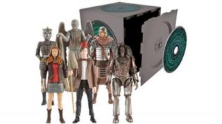 Dr Who Pandorica 5 Inch Action Figure and Audio  CD Collection Roman Soldier      Merchandise