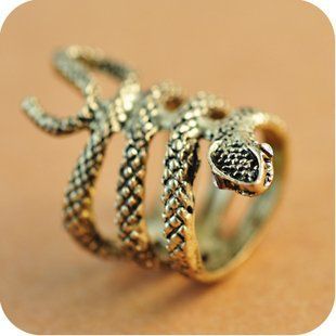 CosmoCow JE269 Punk Goth Ring, Exaggerated The Single Ring Snake Ring, Two Colors Toys & Games