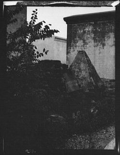 1920 Photo Pyramid monument, St. Louis Cemetery, New Orleans vintage black G156   Photographs