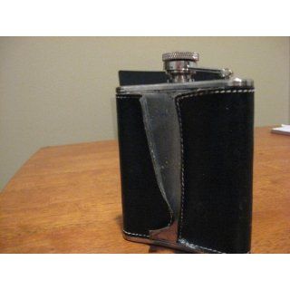 Metrokane Houdini Stainless Steel Pocket Flask with Faux Leather Cover, Black Kitchen & Dining