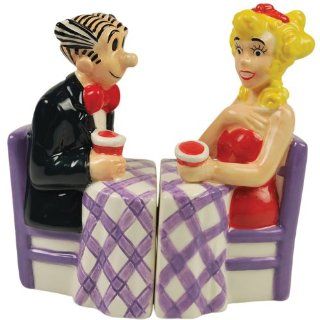Westland Giftware Blondie Magnetic Blondie and Dagwood at Dinner Table Salt and Pepper Shaker Set, 3 3/4 Inch Kitchen & Dining