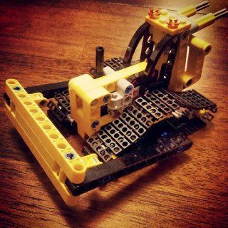 LEGO Technic Tracked Crane 9391 Toys & Games