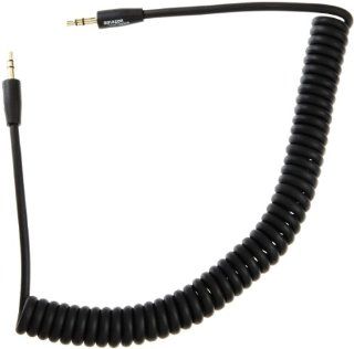 Basics 3.5 mm Coiled Stereo Audio Cable Stretched Length 6.5 feet/2.0 Meters  Players & Accessories
