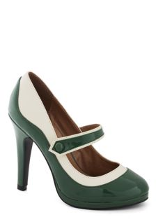 ‘S Marvelous Heel in Green  Mod Retro Vintage Heels
