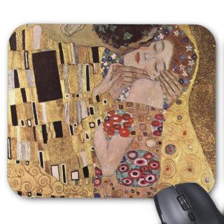 Gustav Klimt ~ the Kiss Mousepad