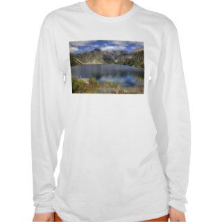 WA, Alpine Lakes Wilderness, Spade Lake, and 2 T shirts