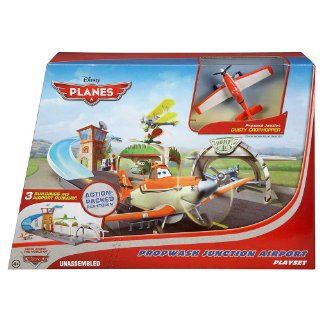 Disney Planes Propwash Junction Airport Playset Toys & Games