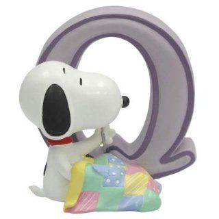 2.75 inch Snoopy Sits With Pretty Quilt Alongside Letter Q Figurine   Collectible Figurines