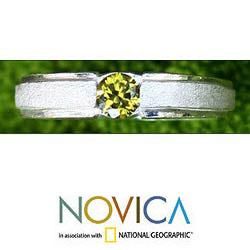 Handcrafted Sterling Silver 'Honeymoon' Peridot Ring (Indonesia) Novica Rings