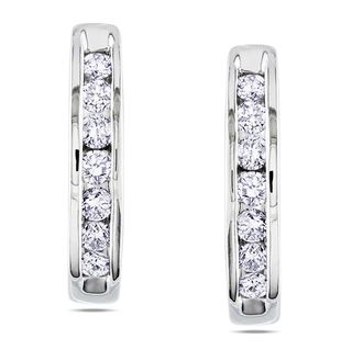 Miadora 10k White Gold 1/4ct TDW Diamond Hoop Earrings (H I, I2 I3) Miadora Diamond Earrings