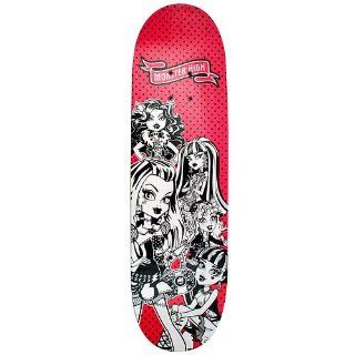 GIRLS Monster High 28 inch Skateboard   PORTRAITS Ride in style on the new Monster High 28 inch Skateboard from Bravo   GRAPHIC COLOR AND DESIGNS MAY VARY SLIGHTLY SENT AT RANDOM Toys & Games