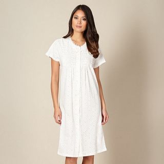 Classics White spotted pintuck pleated night dress