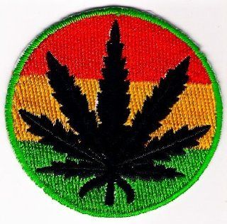 Marihuana Blatt Lassen Reggae stickte Eisen auf Flecken Eisen on Symbol Logo Stickerei Auto