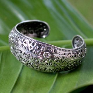 Sweet Jasmine Sterling Silver Cuff Bracelet (Thailand)