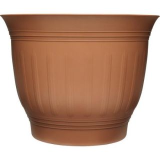 18" Colonnade Planter, Clay