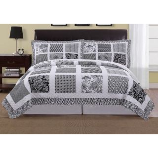 Black and White Window Pane Quilt Set   Bedding and Bedding Sets
